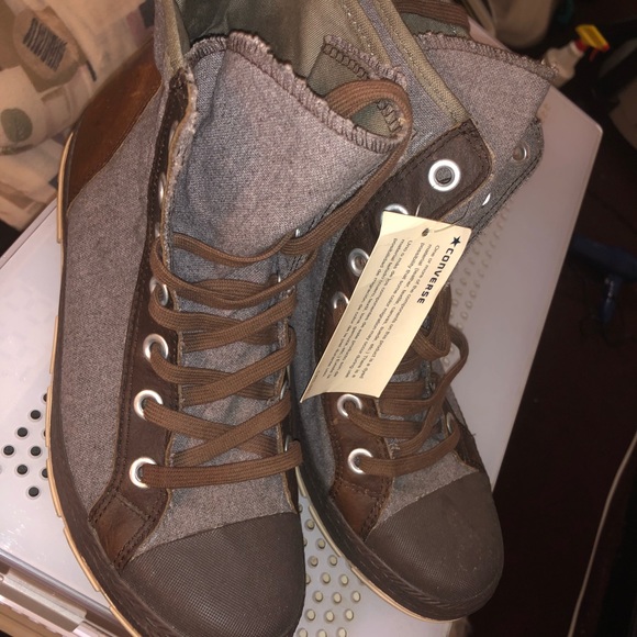 Converse shoes - Picture 2 of 3